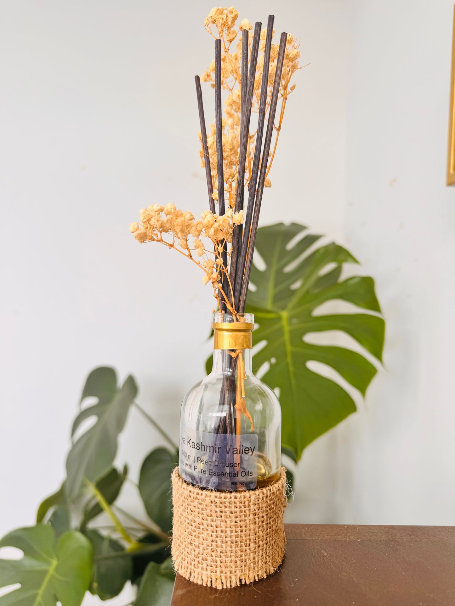 Kashmir Valley (Reed Diffuser)