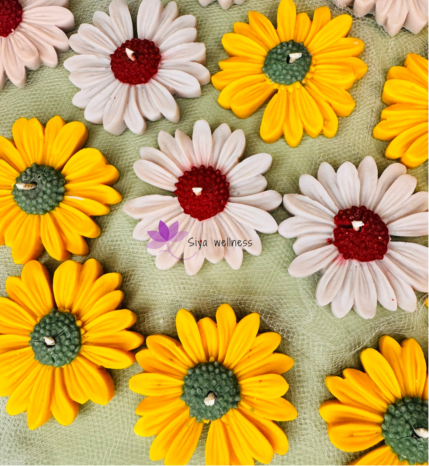 Daisy Flower Aromatherapy Candle