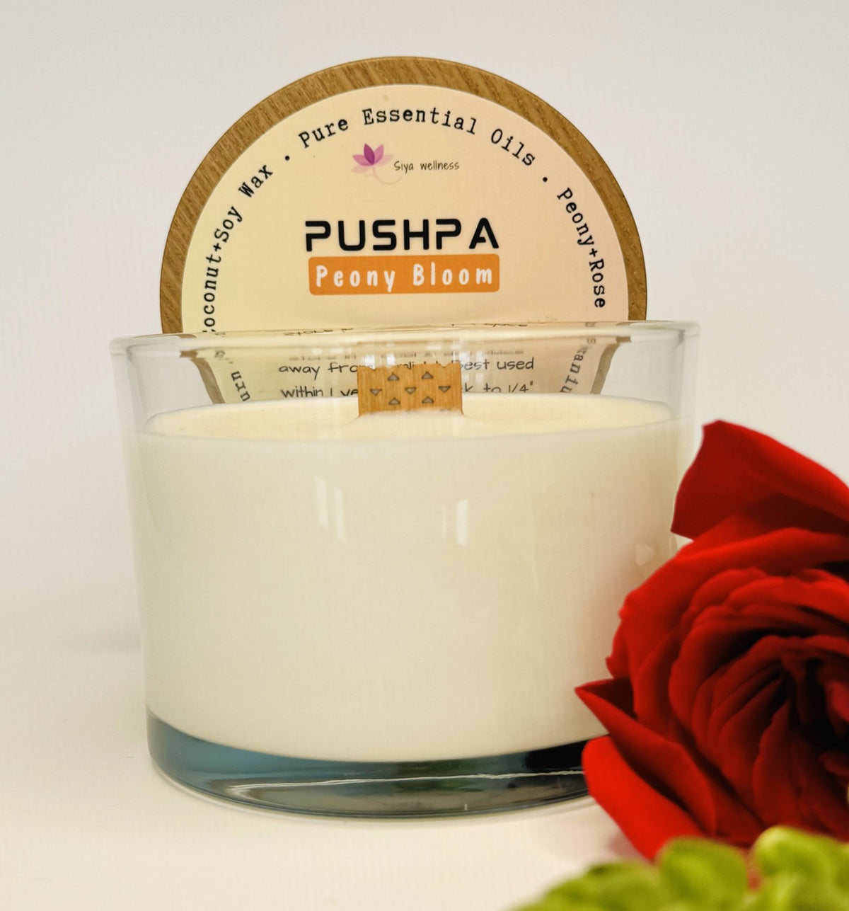 Handcrafted peony aroma decor candle from the Pushpa collection by Siya Wellness, infused with aromatherapy oils for a fresh and calming ambiance